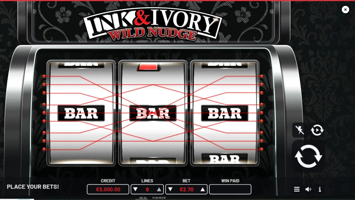 Tampilan visual slot Ink & Ivory dengan desain minimalis hitam putih